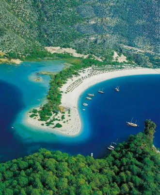 Sailing the Turquoise Coast: Our Commitment to Sustainable Travel in Turkey