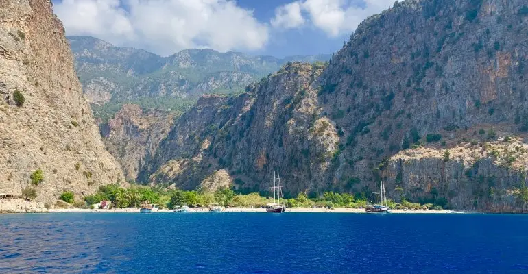 Sailing in Turkey: A Complete Guide to a Gulet Cruise Along the Turkish Riviera