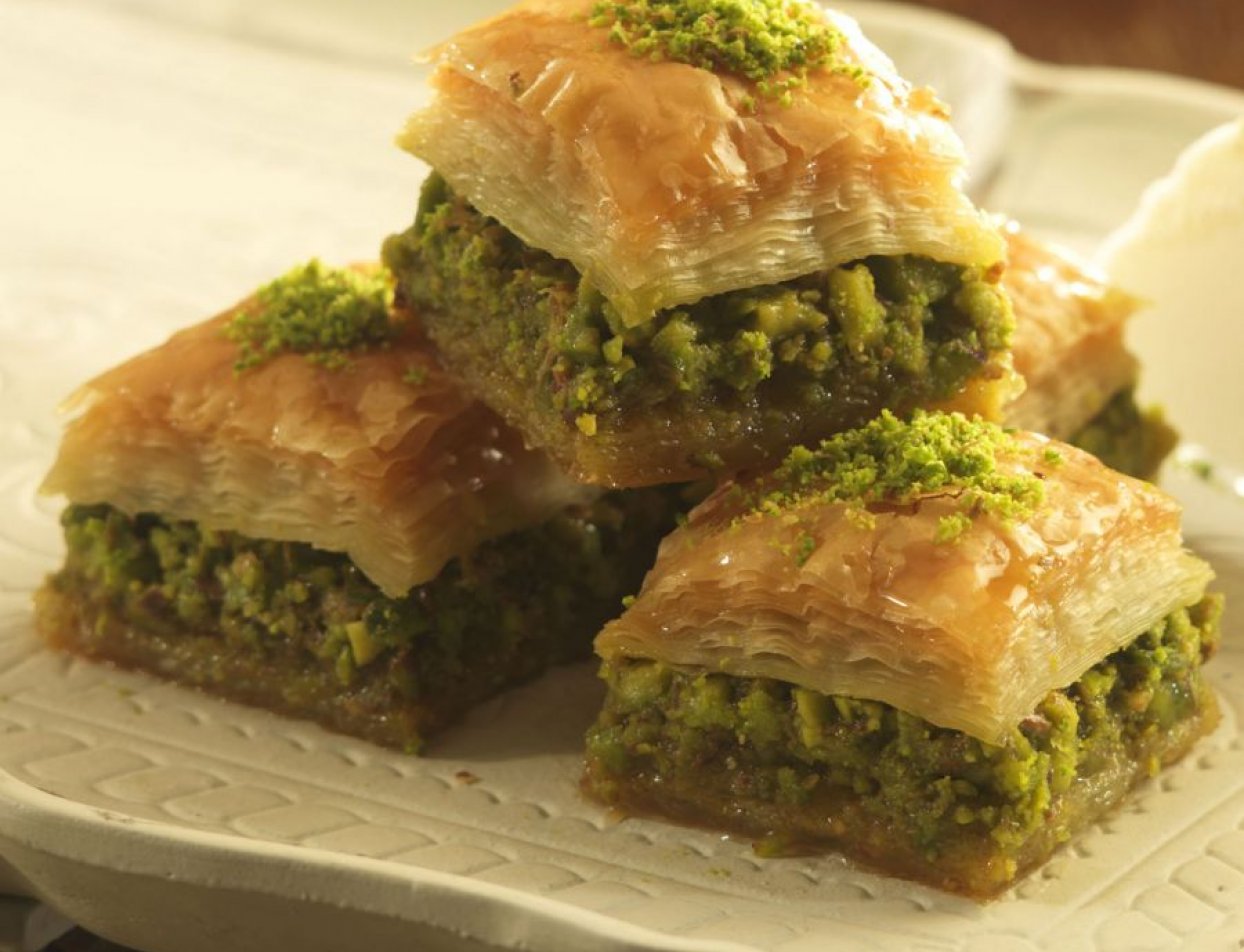 Fulfill Your Sweet Tooth With Many Kinds Of Baklava When In Turkey!
